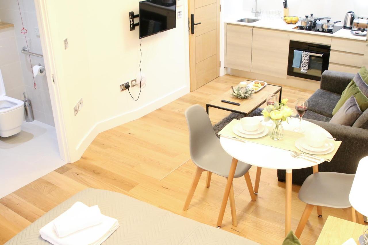 Lovely Studio Apartment With Access For Wheel-Chairs In Sydenham Лондон Экстерьер фото