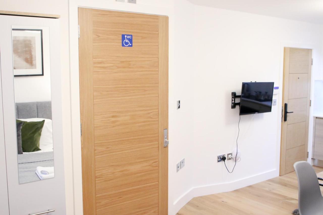 Lovely Studio Apartment With Access For Wheel-Chairs In Sydenham Лондон Экстерьер фото