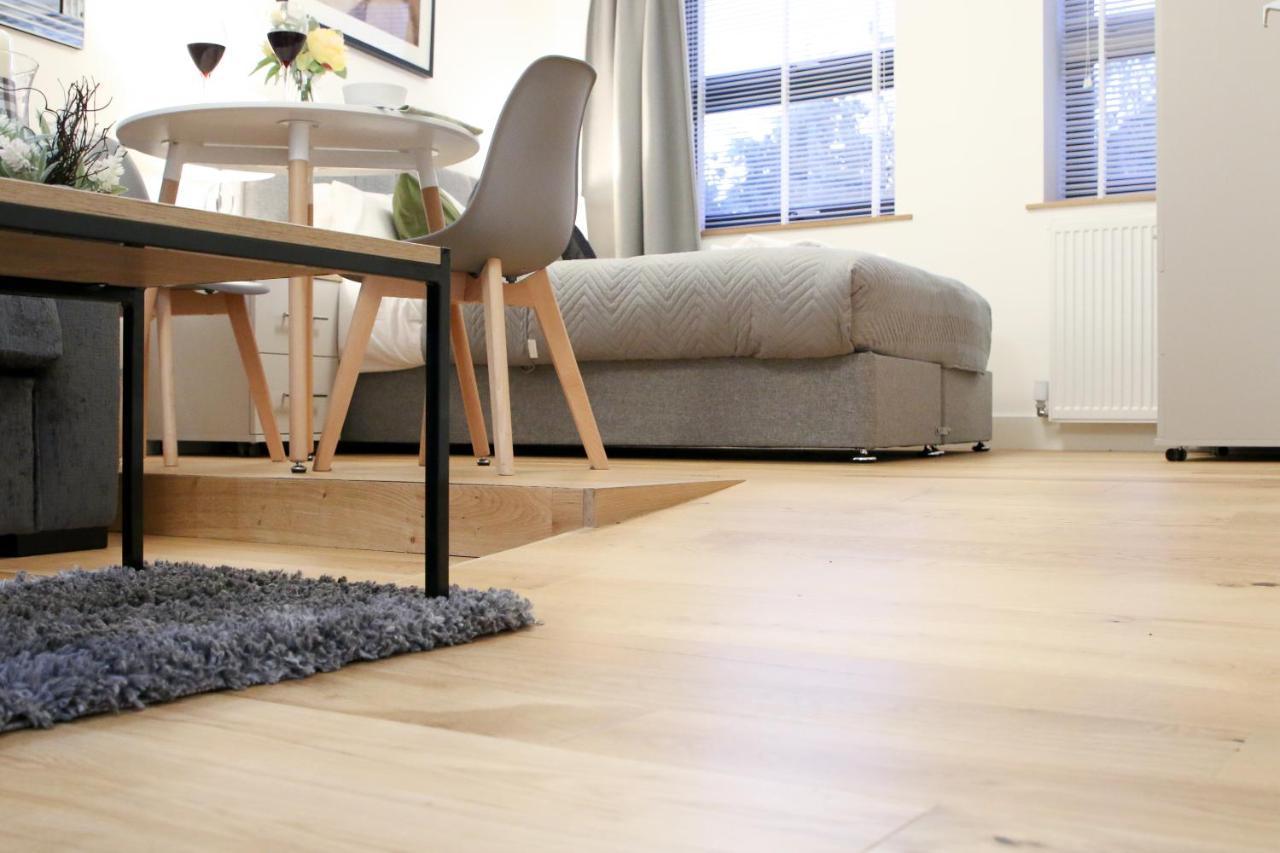 Lovely Studio Apartment With Access For Wheel-Chairs In Sydenham Лондон Экстерьер фото